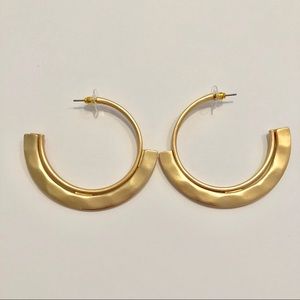 Oversized gold fan hoop